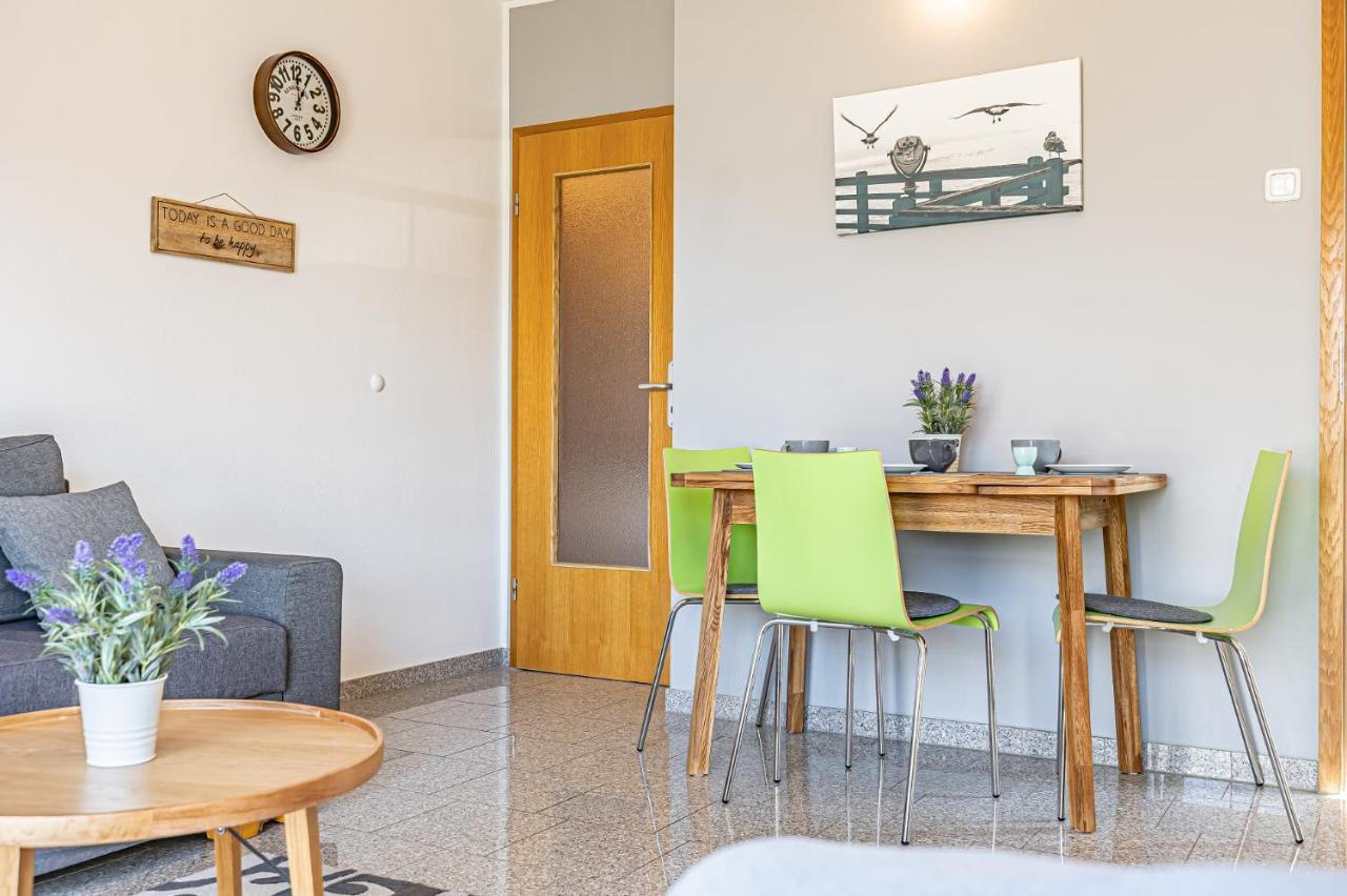 Meer Appartement Busum Exterior photo